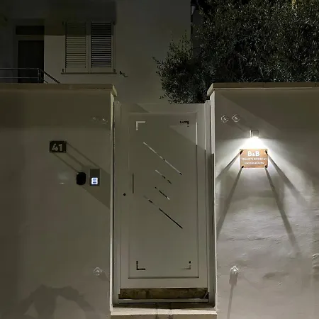 Bed & Breakfast Frank's House 41 Underground 3*