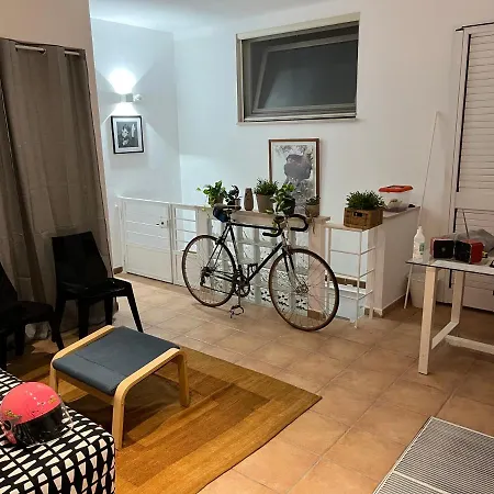 Frank's House 41 Underground 3* Cavallino di Lecce